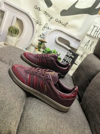 Adidas Samba Burgundy Gold Leather Upper Gum Rubber Sole Lifestyle Sneakers 7