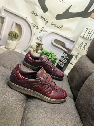 Adidas Samba Burgundy Gold Leather Upper Gum Rubber Sole Lifestyle Sneakers 9