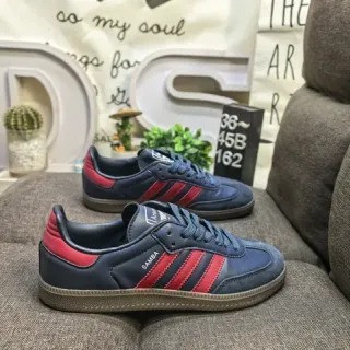 Adidas Samba नेवी और लाल लाइफस्टाइल स्नीकर