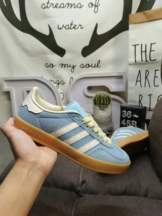 Adidas Samba OG 浅蓝色麂皮生活运动鞋 5