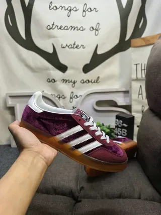 Adidas Samba OG Tênis Lifestyle de Veludo Magenta 5