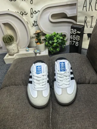Adidas Samba White and Black Laceless Slip-On Loafers 10