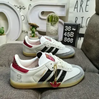 Adidas Samba सफेद काला लाल गम लाइफस्टाइल स्नीकर