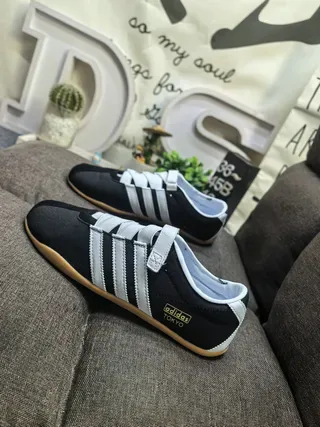 Adidas Spezial Black and White Laceless Lifestyle Sneakers 7