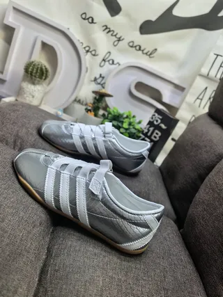 Adidas Spezial Silver White Laceless Strap Closure Metallic Synthetic Upper Lifestyle Sneakers 7