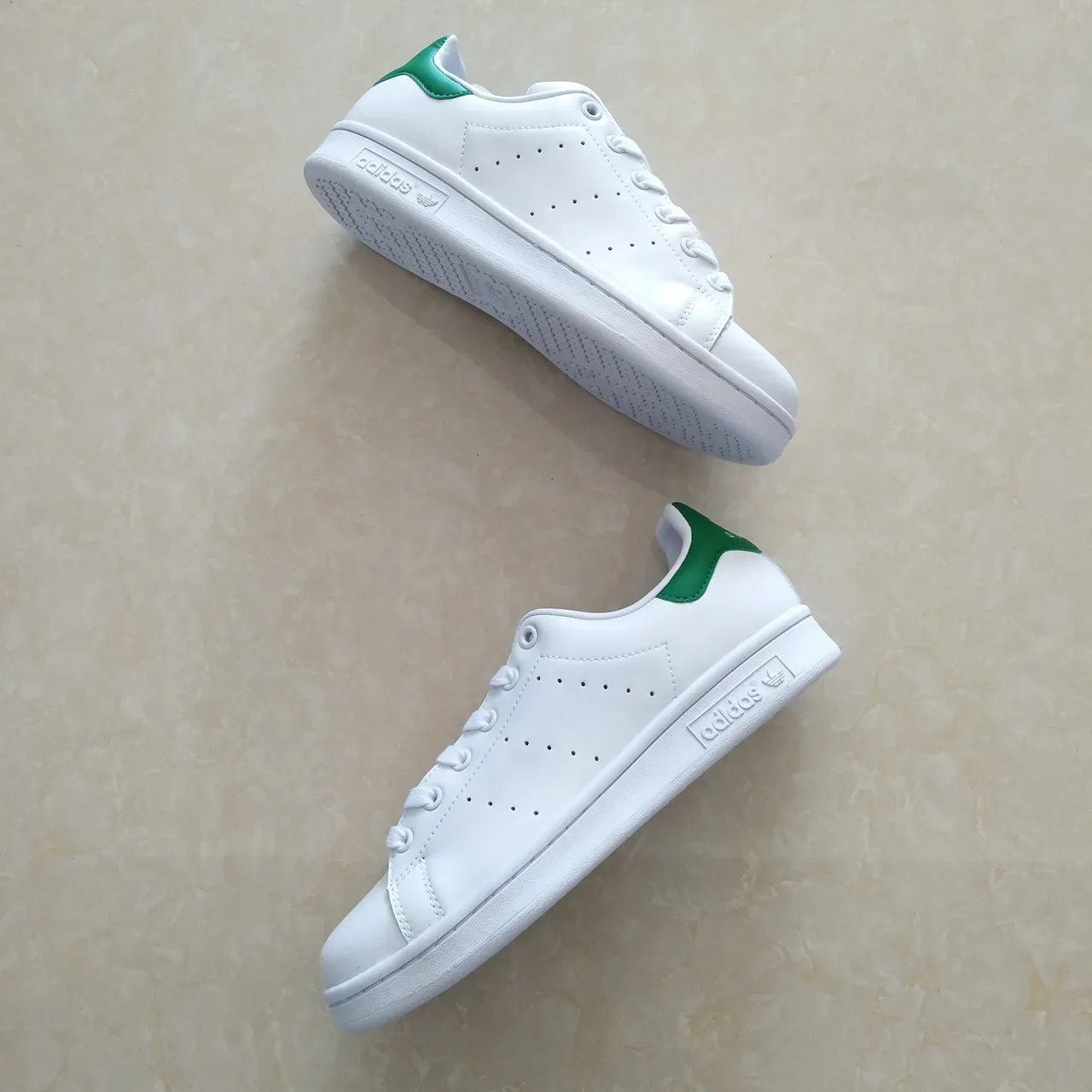 Adidas Stan Smith White and Green Lifestyle Sneakers 19