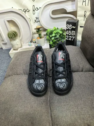 Adidas Superstar Black and Pink Lifestyle Sneakers 10