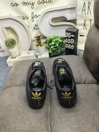 Adidas Superstar Black Red Leather Upper Contrast Stitching Lifestyle Sneakers 8