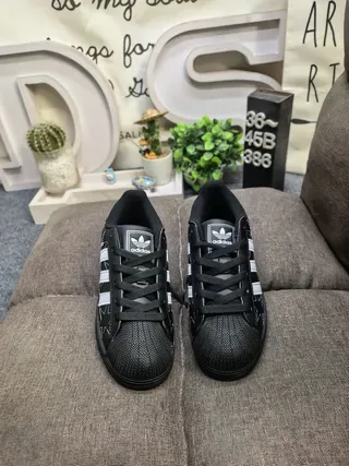 Adidas Superstar Black White Shell-Toe Star-Embroidered Lifestyle Sneakers 10