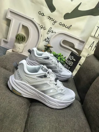 Adidas TERREX White Silver Mesh Upper Metallic Stripes Running Shoes 9