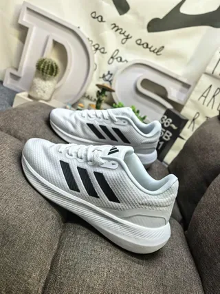 Adidas White and Black Three-Stripe Lifestyle Sneakers 7
