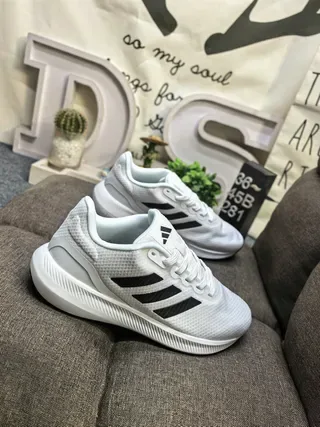 Adidas White and Black Three-Stripe Lifestyle Sneakers 9