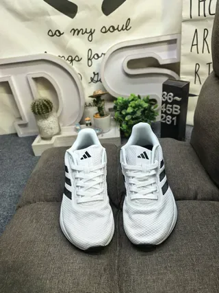 Adidas White and Black Three-Stripe Lifestyle Sneakers 10