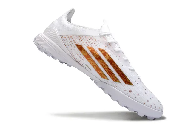 Adidas Chaussures de football turf à tige basse en mesh synthétique blanc or 2