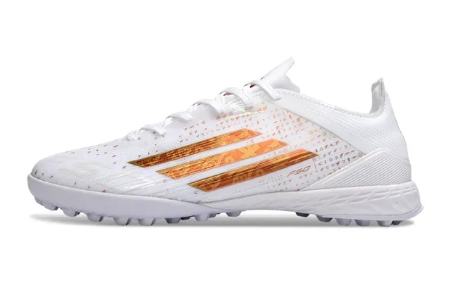 Adidas Chaussures de football turf à tige basse en mesh synthétique blanc or 7