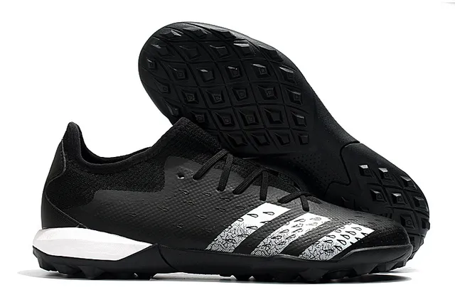 Adidas Chaussures de football à upper en maille multicolore blanc impression abstraite pour turf 3
