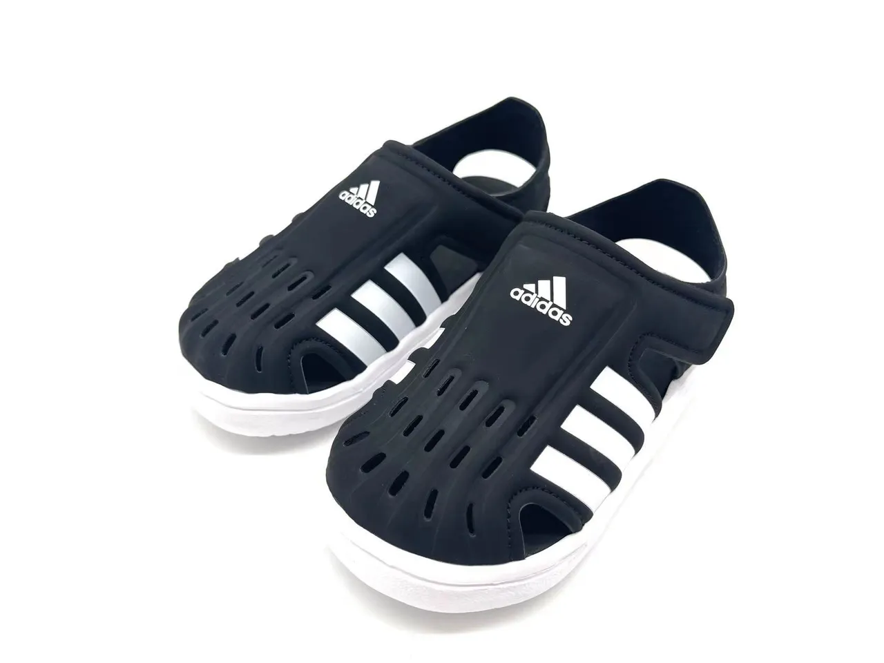 Adidas Blanc Rose Perforé Synthétique Supérieur Three-Stripe T-Strap Sandales Casual 9