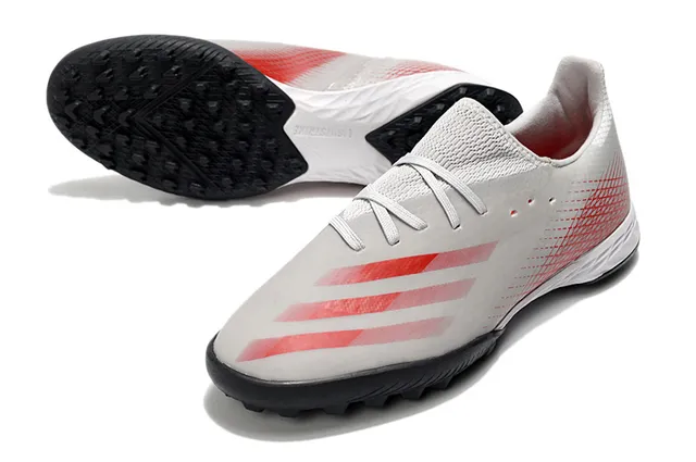 Adidas X Jaune Noir Chaussures de Football Turf à Coupe Basse avec Upper Synthétique Overlay de Maillage Gradiente 4