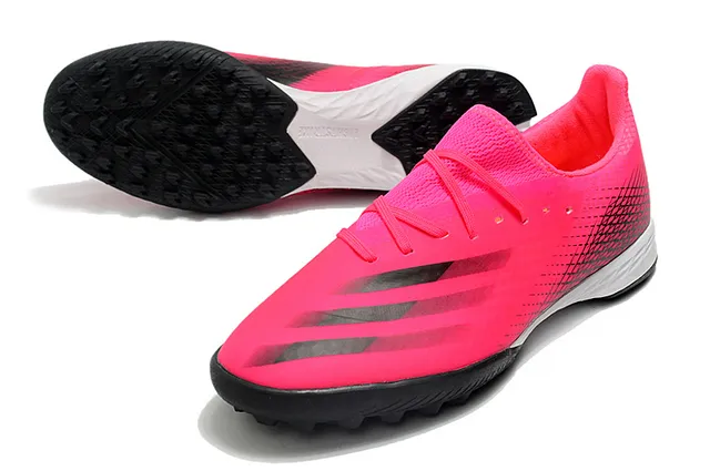 Adidas X Jaune Noir Chaussures de Football Turf à Coupe Basse avec Upper Synthétique Overlay de Maillage Gradiente 18