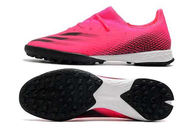 Adidas X Jaune Noir Chaussures de Football Turf à Coupe Basse avec Upper Synthétique Overlay de Maillage Gradiente 21