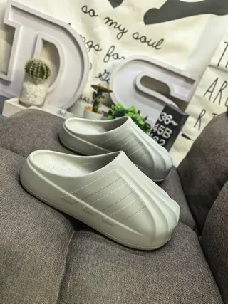 Adidas Yeezy Slide Sandales de plateforme beige 19