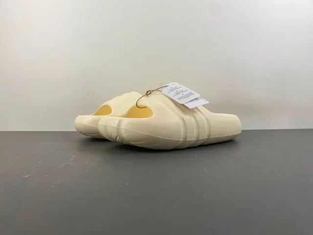 Adidas Yeezy Slide Beige Slippers 7