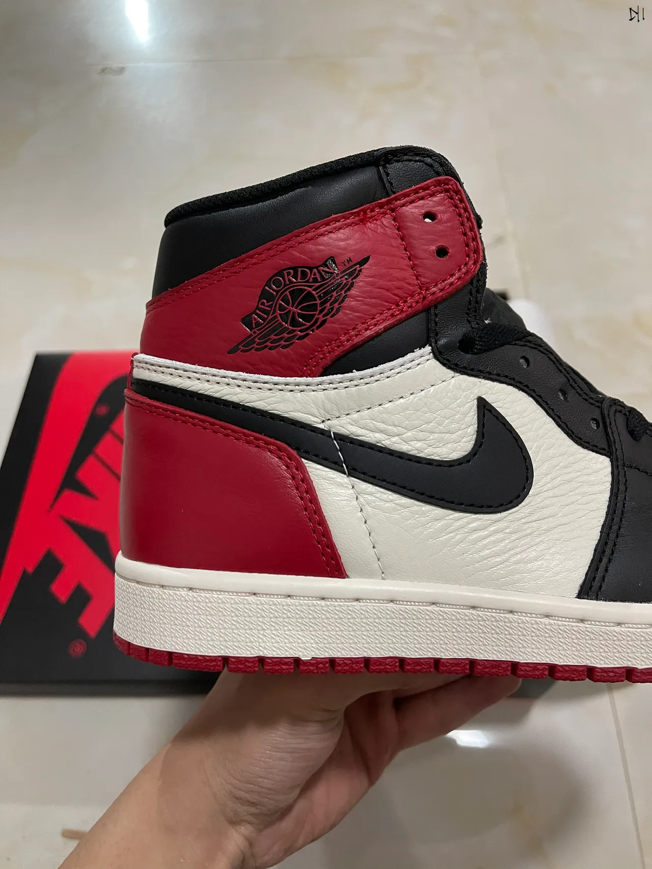 Zapatillas de baloncesto Air Jordan 1 High negro blanco rojo 7