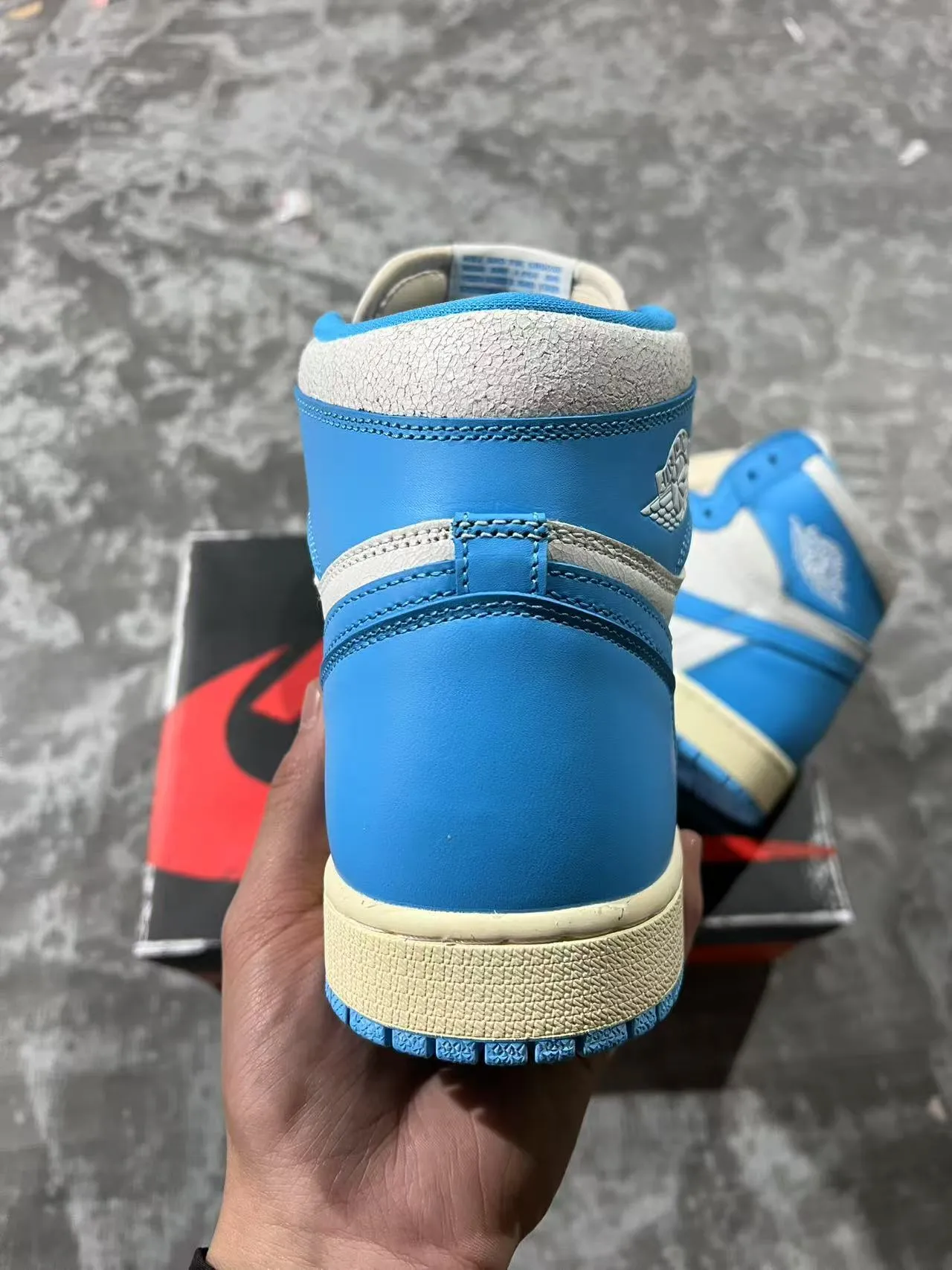 Air Jordan 1 High Blue and Cream Leather Basketball Shoes 8