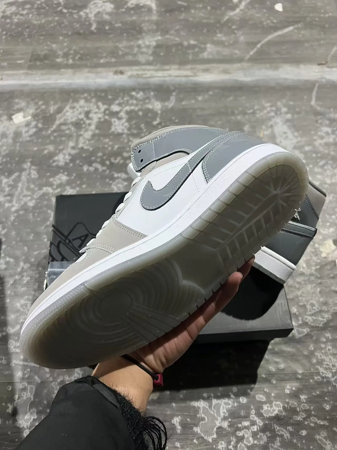 Air Jordan 1 High Top Gris Zapatillas de Baloncesto de Cuero Patentado y Cuero 6