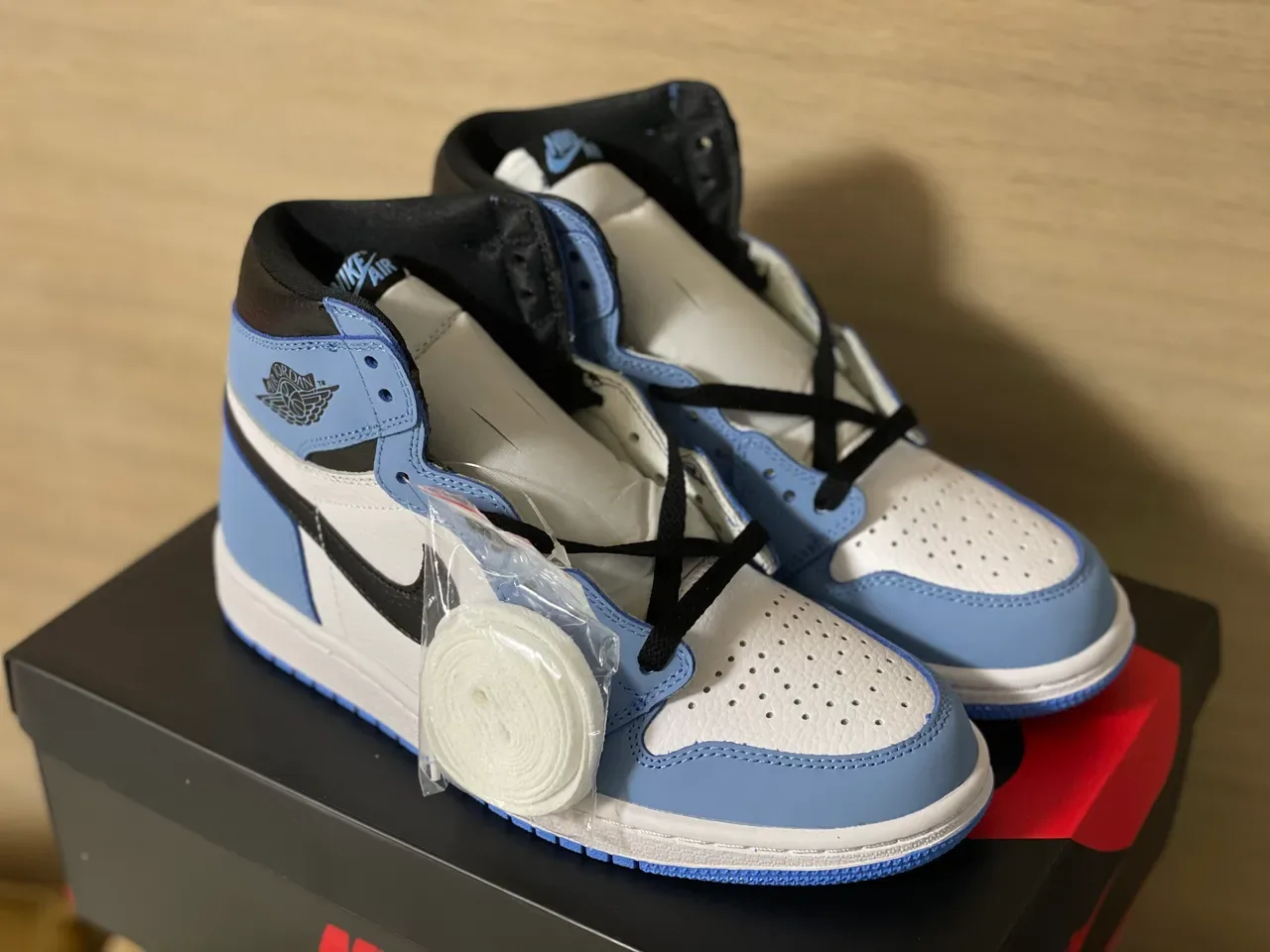 Air Jordan 1 Azul Claro Branco Preto Tênis de Basquete 5