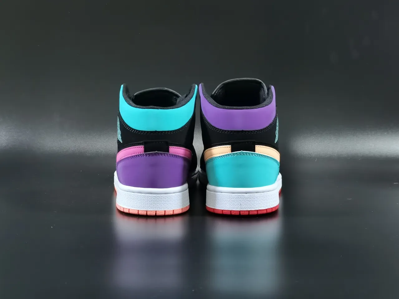 Air Jordan 1 Multicolor Panelled High-Top Basketball Shoes 10