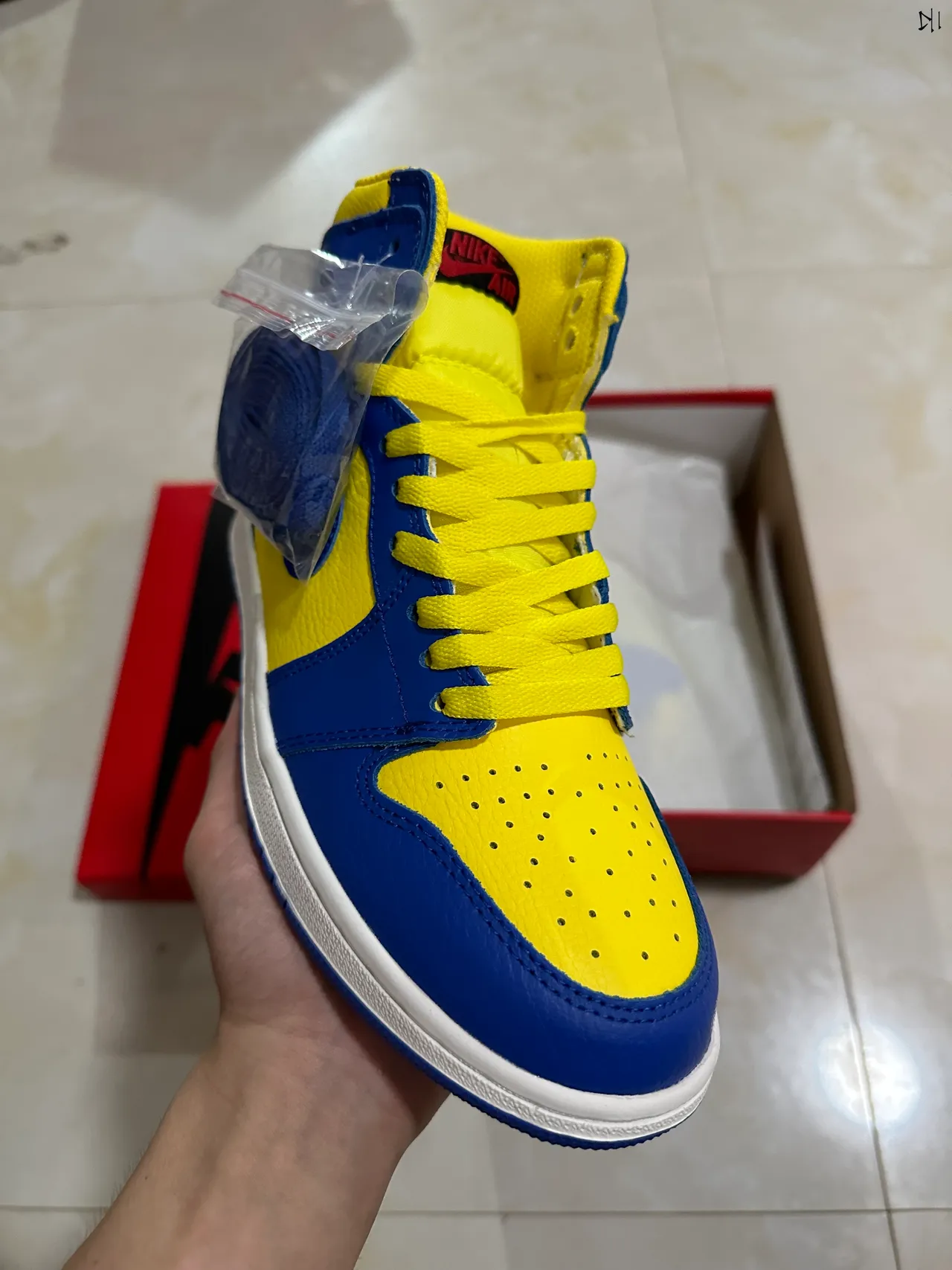 Air Jordan 1 Royal Blue and Yellow High-Top Basketball Shoes 2