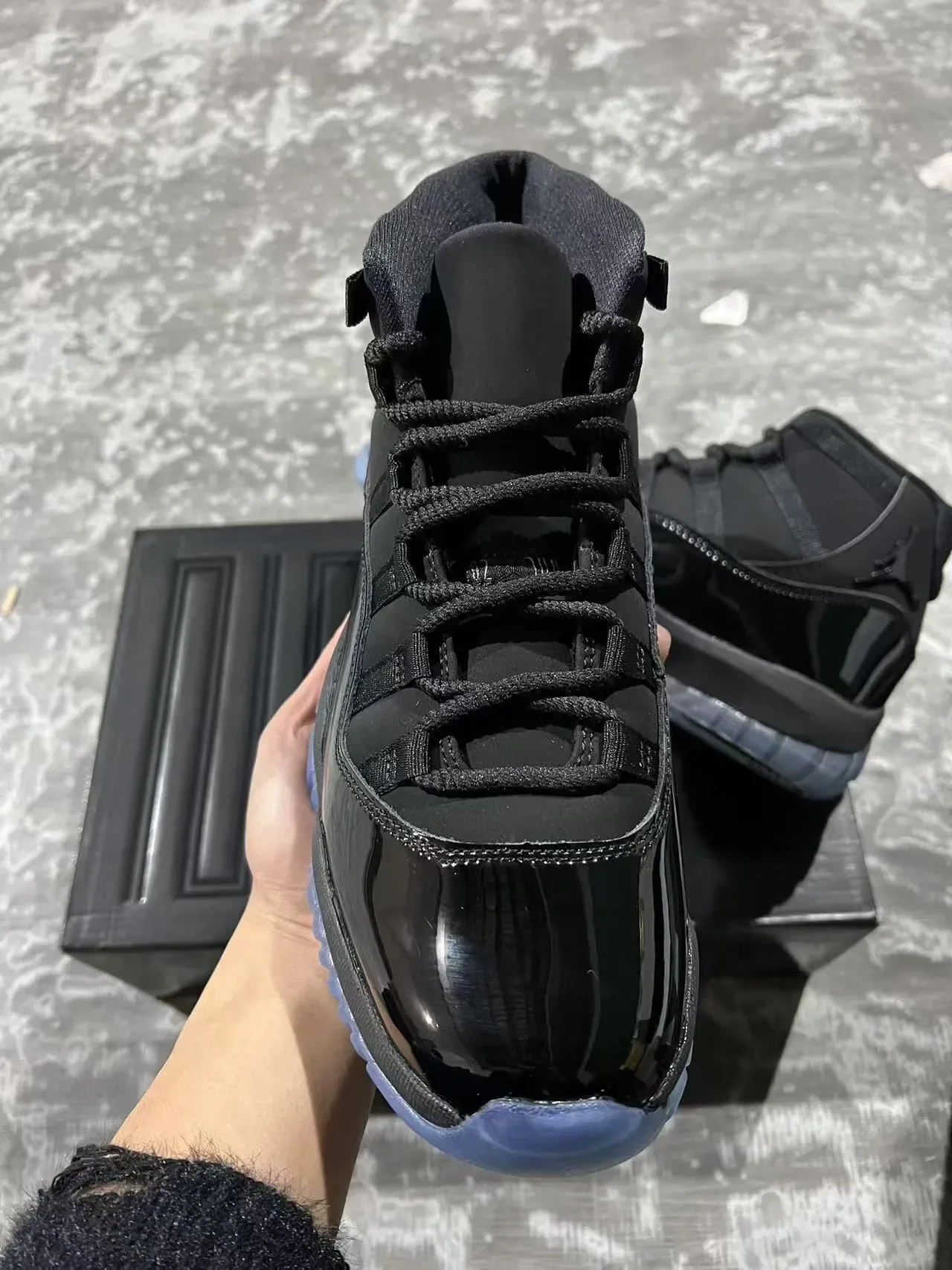Air Jordan 11 Chaussures de Basket Noir Icy Blue 3