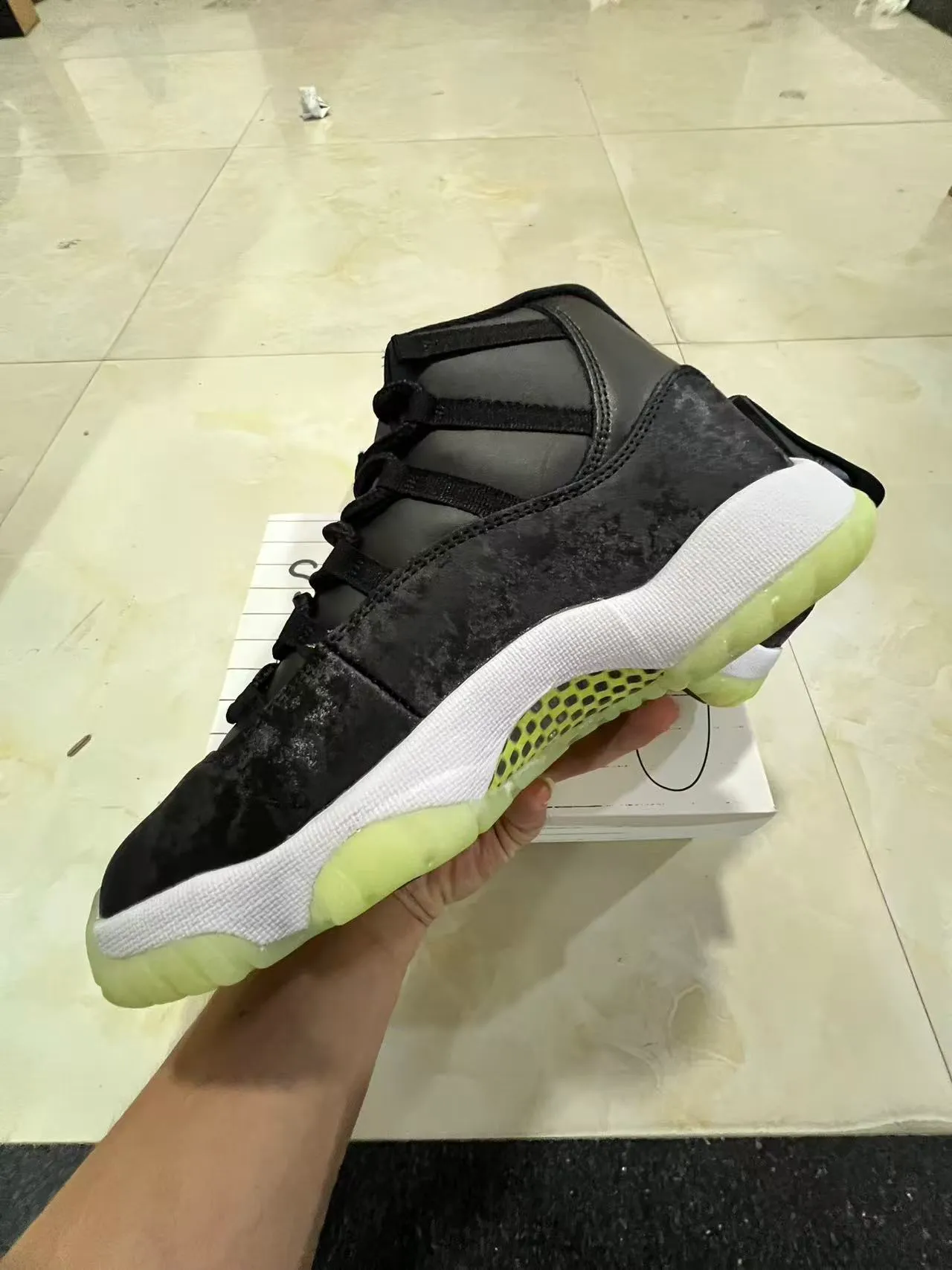 Air Jordan 11 Black White Lime Green Basketball Shoes 5