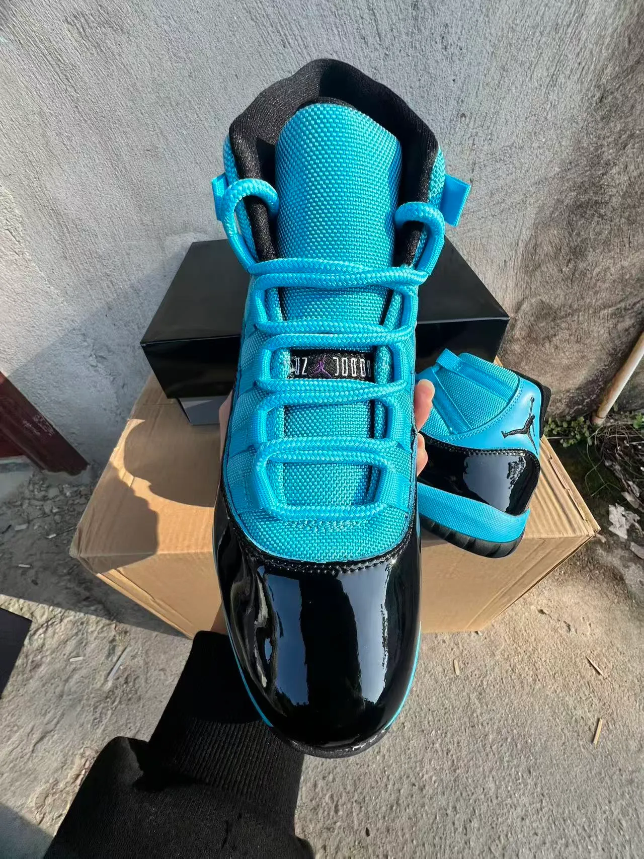 Air Jordan 11 Cyan and Black Patent Leather Basketball Shoes 3