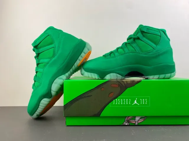 Air Jordan 11 Monochromatic Green Suede Basketball Shoes 16