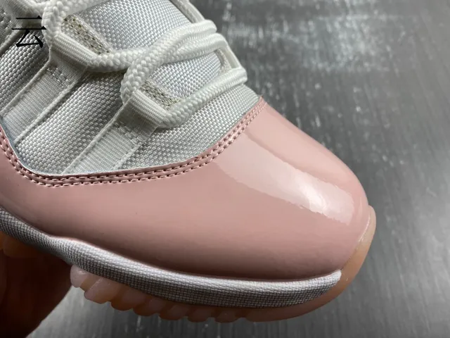 Air Jordan 11 Pale Pink Patent Leather Basketball Shoes 9