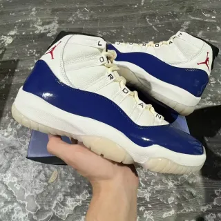 Air Jordan 11 白皇家蓝 漆皮 篮球鞋