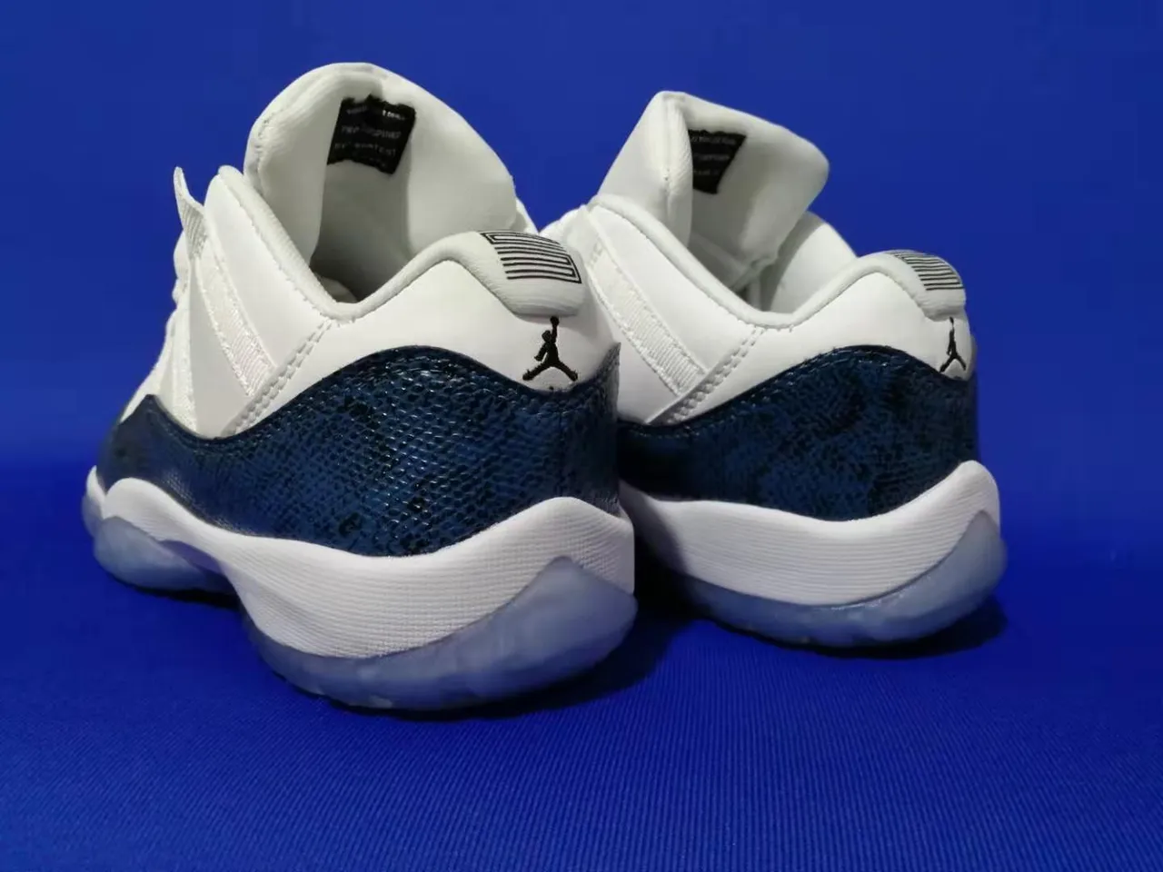 Air Jordan 11 White Teal Snake Texture Basketball Shoes 2