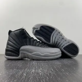 Air Jordan 12 黑灰篮球鞋