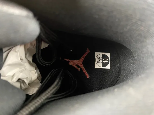 Air Jordan 12 Black Red Quilted Leather Basketball Shoes 9