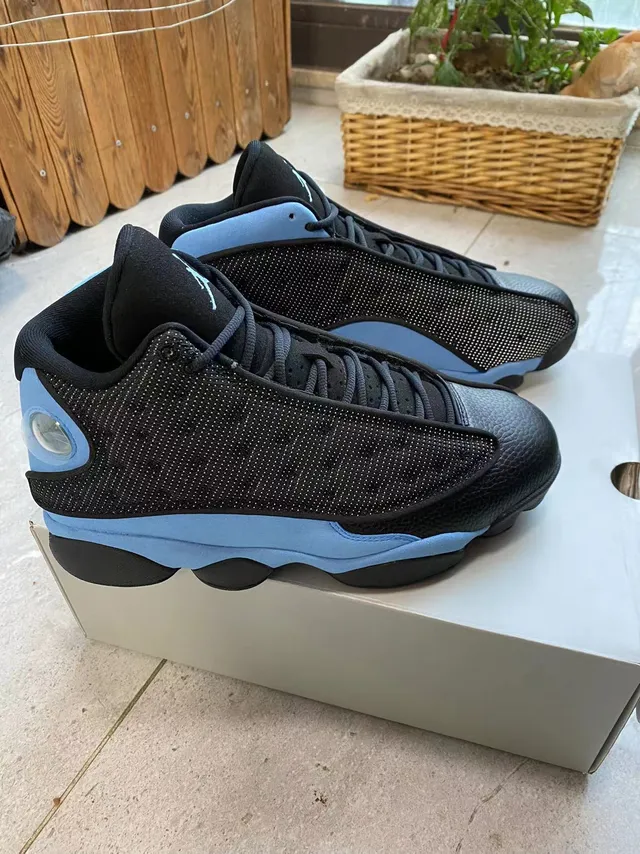 Air Jordan 13 Black Light Blue Basketball Shoes 3