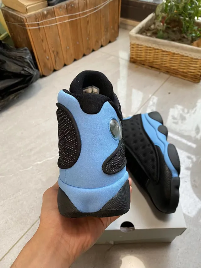 Air Jordan 13 Black Light Blue Basketball Shoes 8