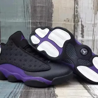 Air Jordan 13 黑色紫色篮球鞋