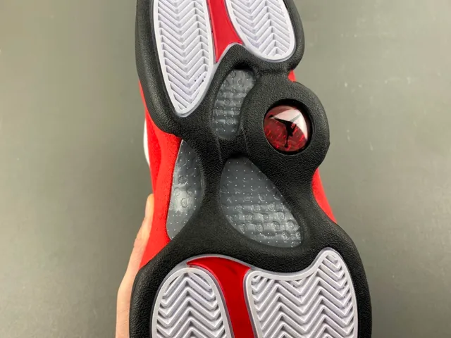 Air Jordan 13 White Red Black Basketball Shoes 11