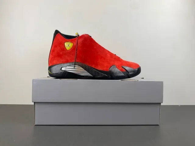 Air Jordan 14 Tênis de Basquete de Suede Vermelho com Fibra de Carbono 15