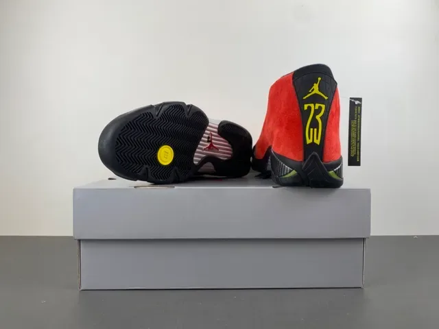 Air Jordan 14 Tênis de Basquete de Suede Vermelho com Fibra de Carbono 16