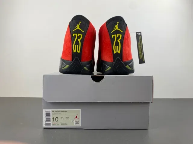 Air Jordan 14 Tênis de Basquete de Suede Vermelho com Fibra de Carbono 17