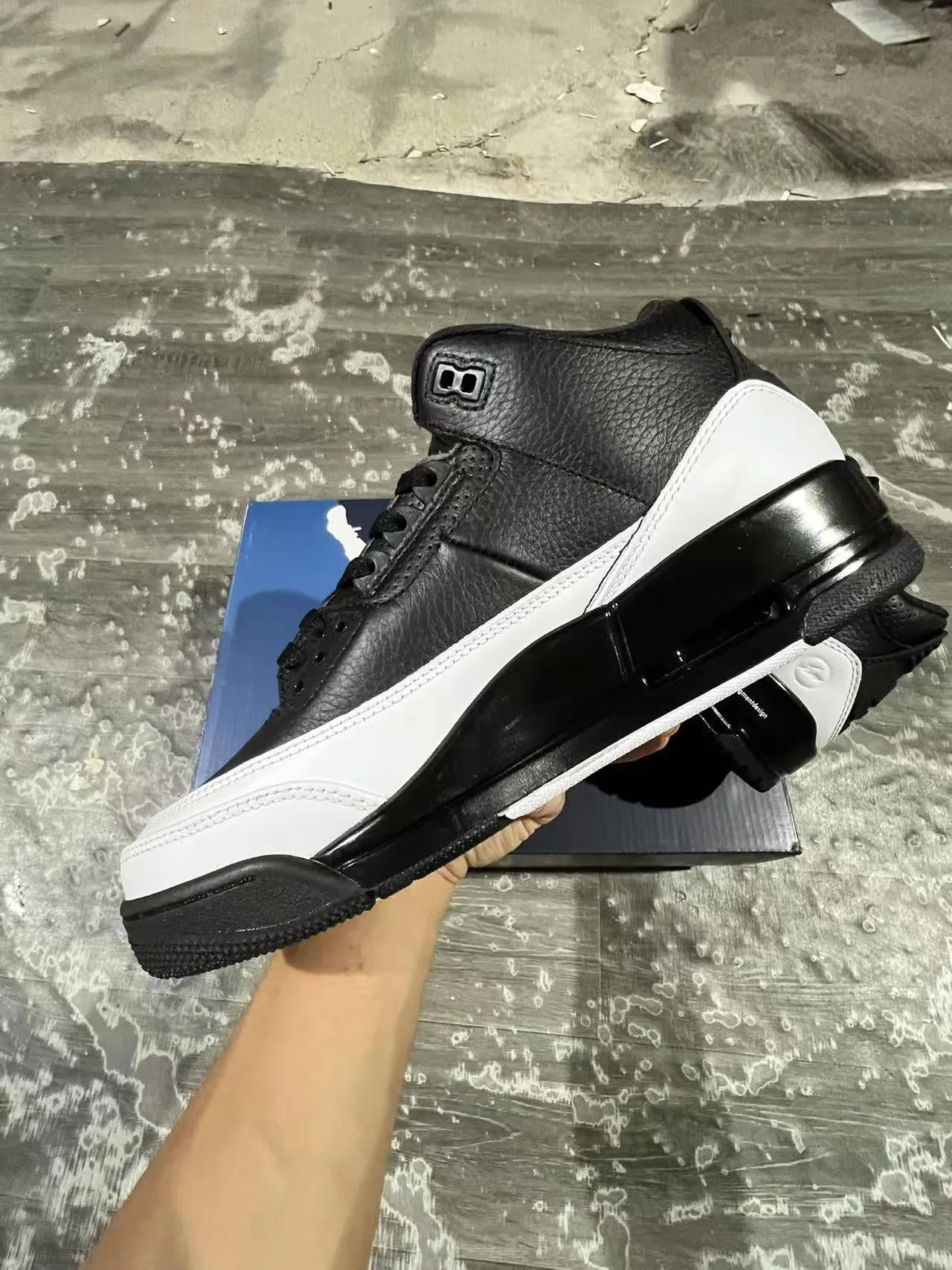 Air Jordan 3 Black White Basketball Shoes 5