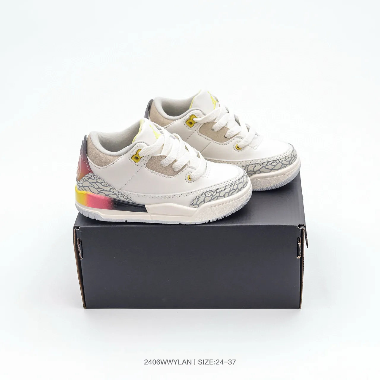 Air Jordan 3 बच्चों के सफ़ेद नारंगी एलिफ़ेंट प्रिंट बास्केटबॉल जूते 20